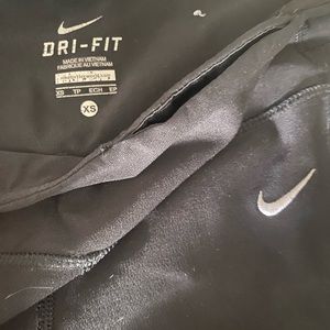 Nike dry fit  xs